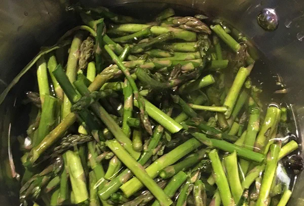 Frittata di asparagi selvatici — foto 1