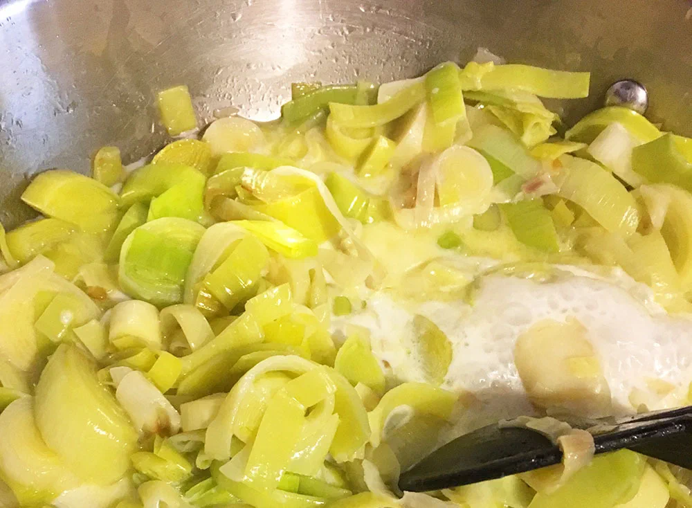 Torta salata con crema di porri — foto 1