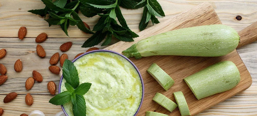 Pesto di ricotta zucchine e pomodori secchi