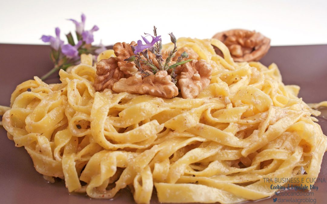 Tagliatelle ricotta e noci